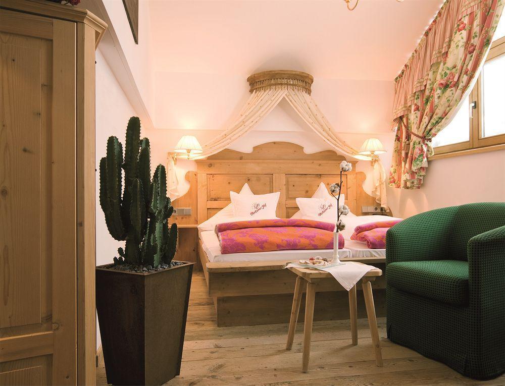 Raffl'S St. Antoner Hof Hotel Sankt Anton am Arlberg Kültér fotó