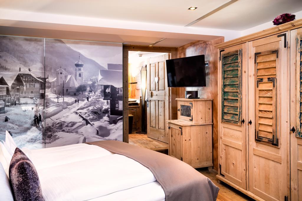 Raffl'S St. Antoner Hof Hotel Sankt Anton am Arlberg Kültér fotó