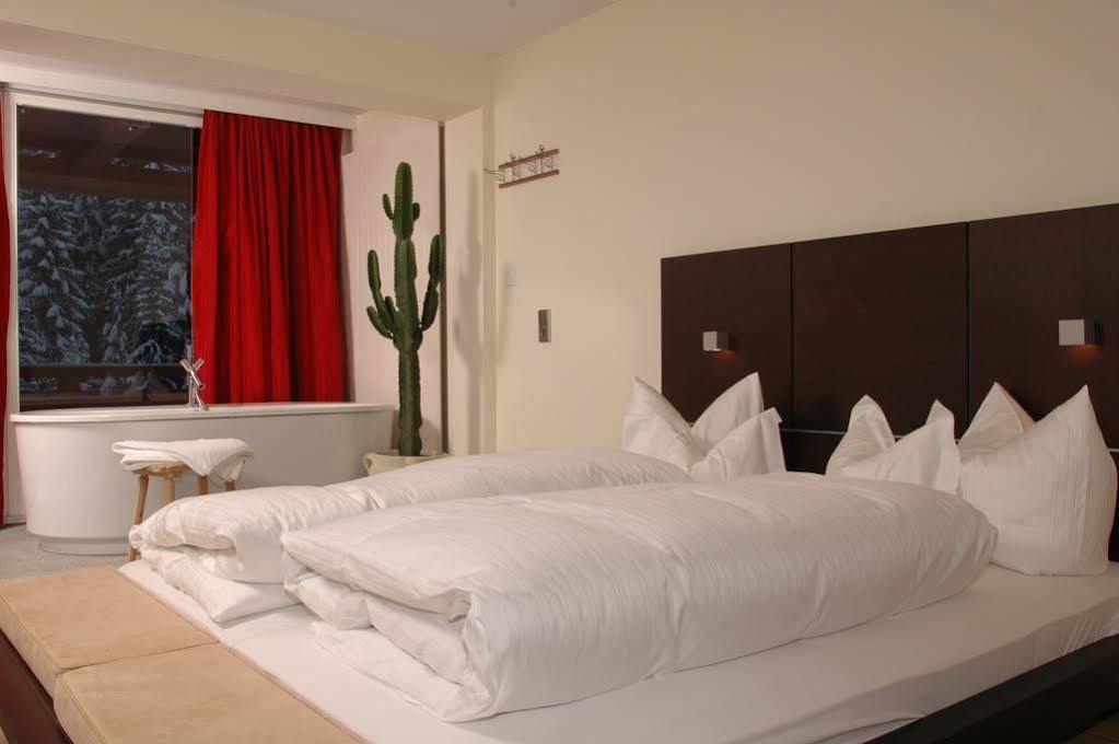 Raffl'S St. Antoner Hof Hotel Sankt Anton am Arlberg Kültér fotó
