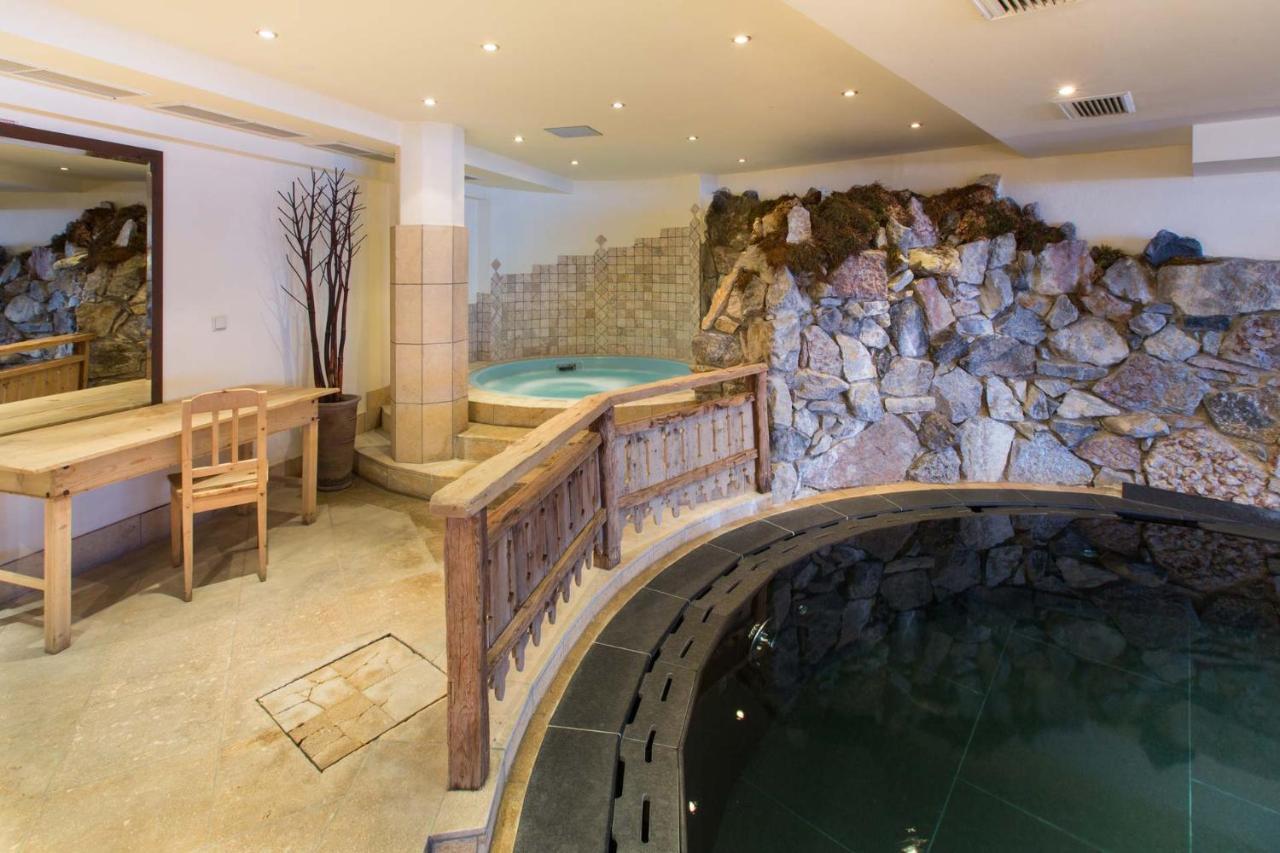 Raffl'S St. Antoner Hof Hotel Sankt Anton am Arlberg Kültér fotó