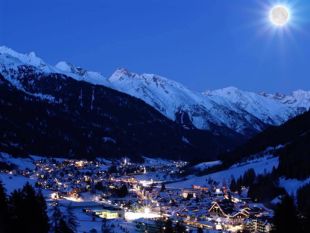 Raffl'S St. Antoner Hof Hotel Sankt Anton am Arlberg Kültér fotó